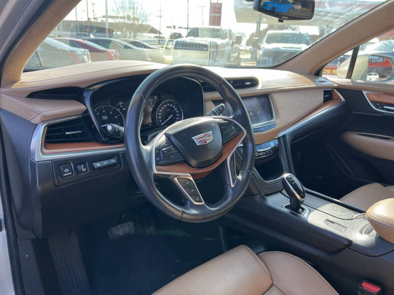 2017 Cadillac XT5 Platinum