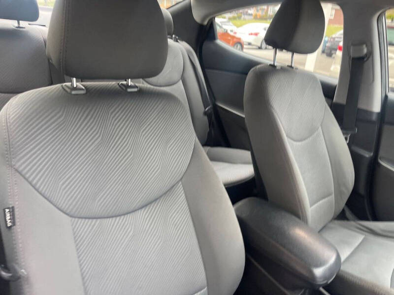 2013 Hyundai Elantra GLS