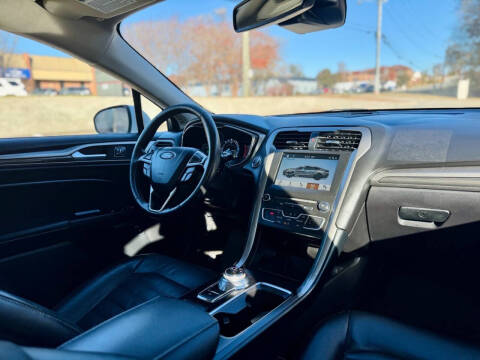 2018 Ford Fusion Hybrid SE