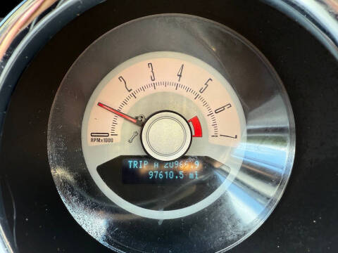 2010 Ford Mustang V6 Premium