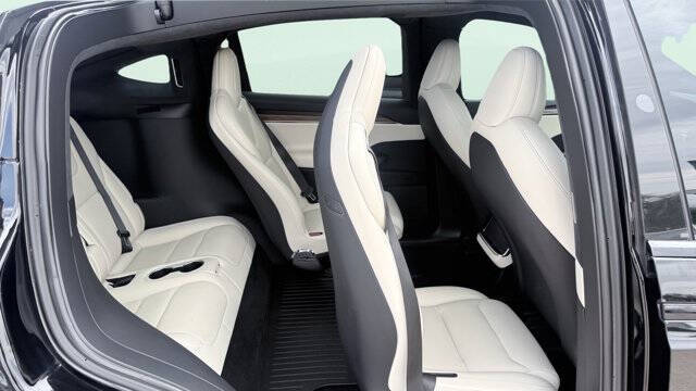 2023 Tesla Model X