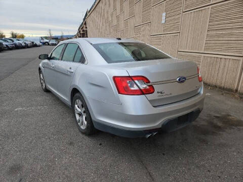 2011 Ford Taurus SEL