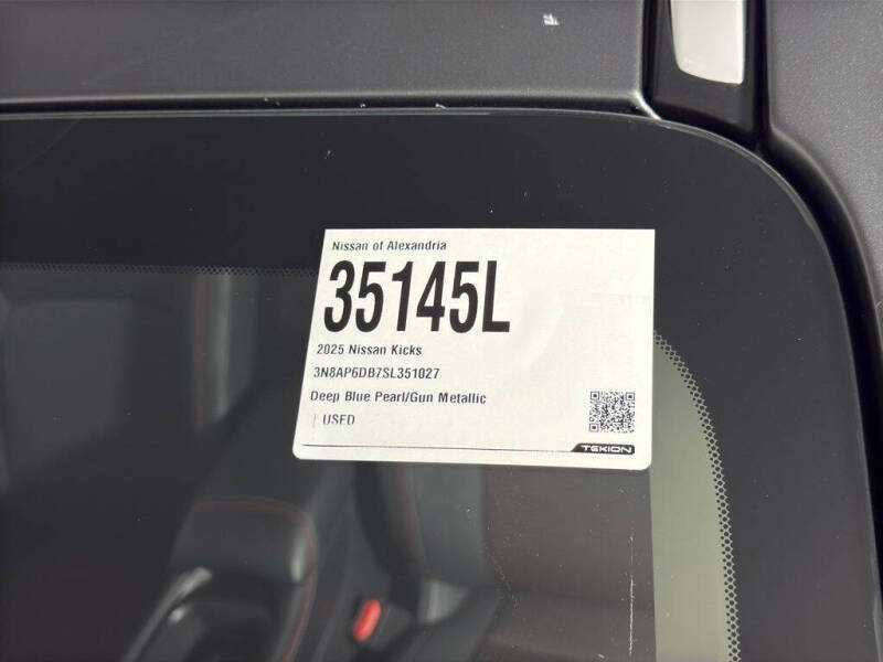 2025 Nissan Kicks SR