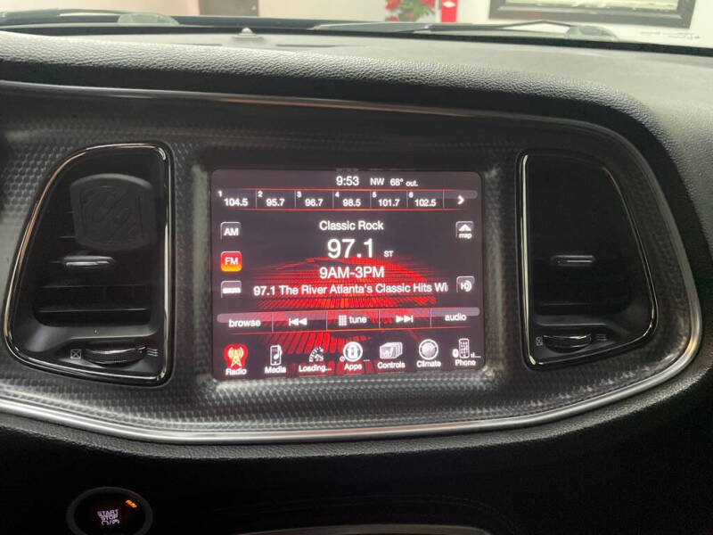 2015 Dodge Challenger SRT Hellcat