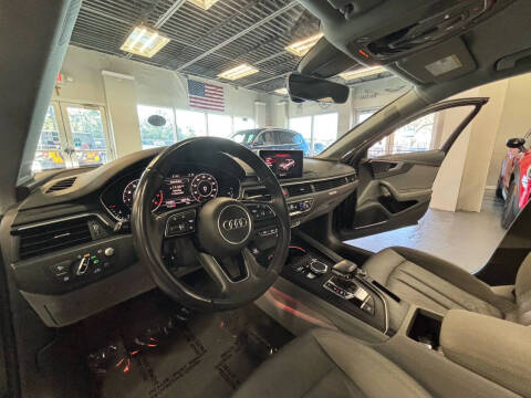 2017 Audi A4 2.0T quattro Prestige