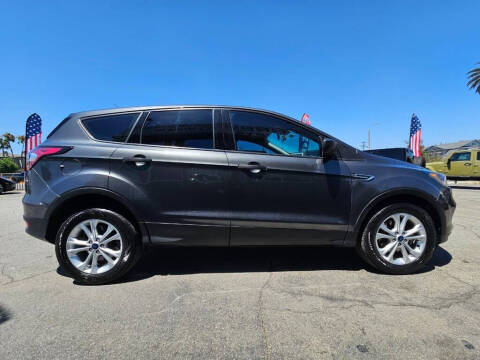 2019 Ford Escape S