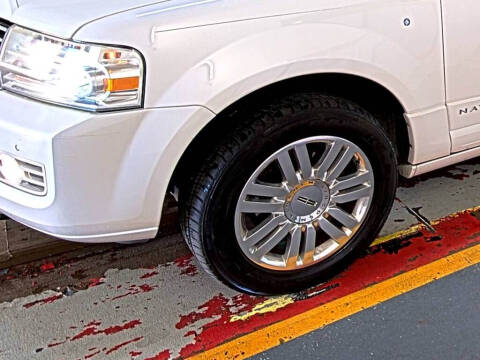 2013 Lincoln Navigator L