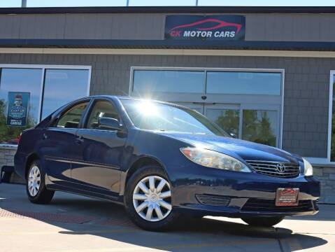 2006 Toyota Camry for sale at CK MOTOR CARS in Elgin IL