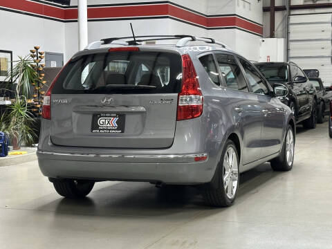 2012 Hyundai Elantra Touring GLS