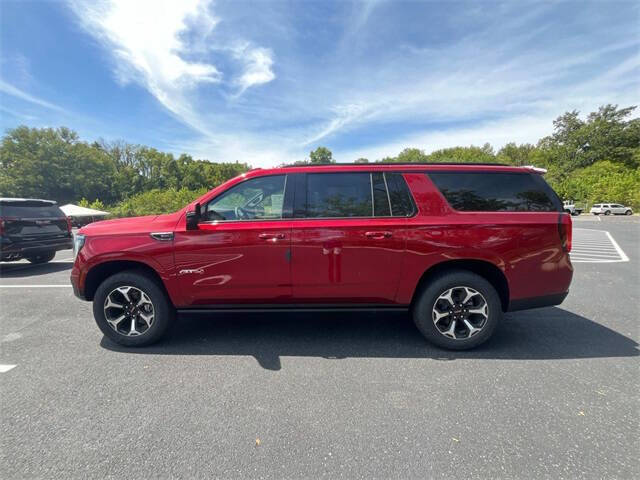 2025 GMC Yukon XL AT4