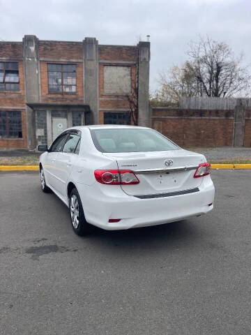 2013 Toyota Corolla LE
