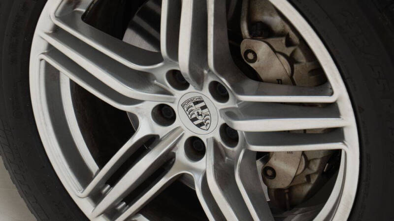 2015 Porsche Macan S
