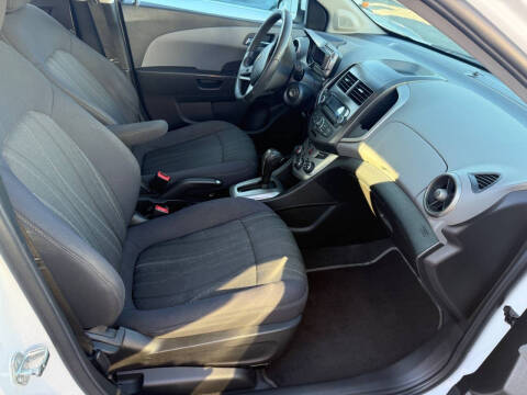 2014 Chevrolet Sonic LT Auto