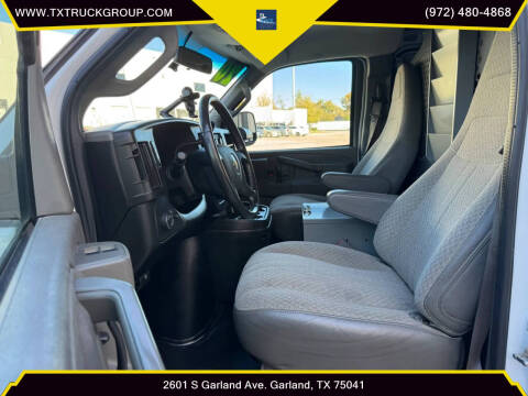 2020 Chevrolet Express 2500