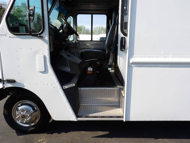 2016 Ford E-Series