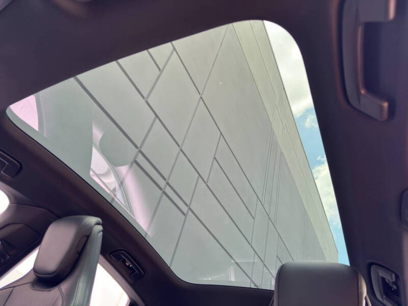 2023 Porsche Taycan
