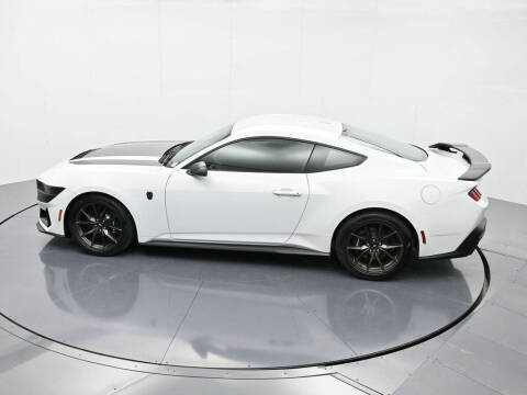 2025 Ford Mustang Dark Horse