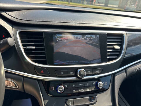 2017 Buick LaCrosse Essence