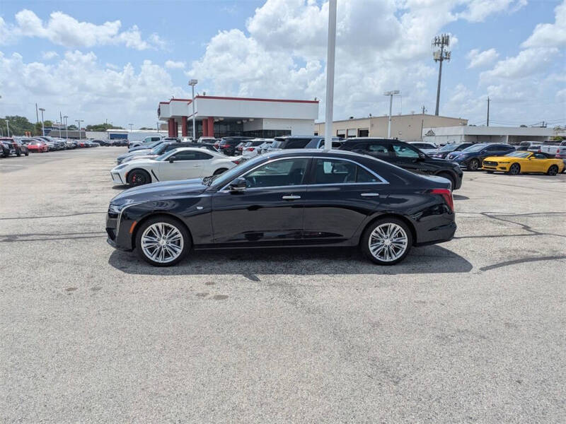 2021 Cadillac CT4 Premium Luxury