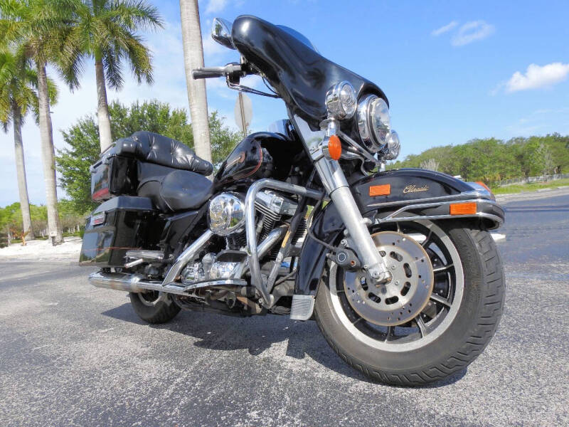 1999 Harley-Davidson FLHTC.