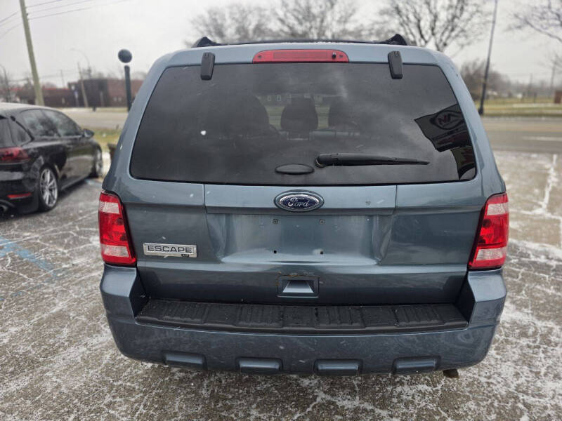 2011 Ford Escape XLT