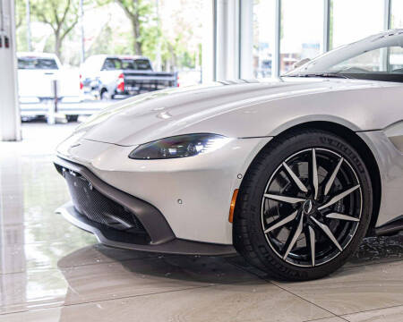 2020 Aston Martin Vantage