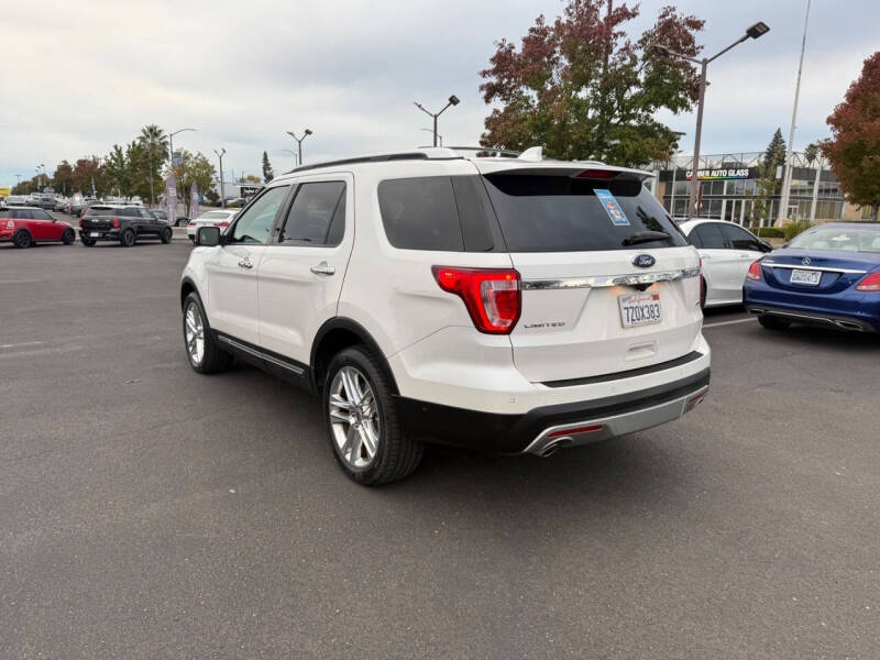 2017 Ford Explorer Limited