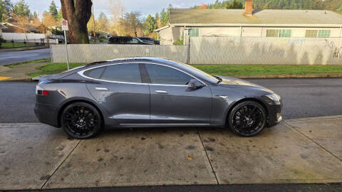 2014 Tesla Model S 85