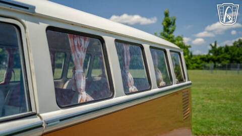 1975 Volkswagen Bus
