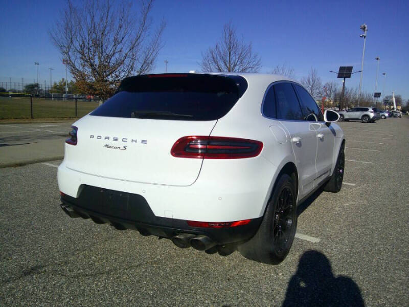 2017 Porsche Macan S
