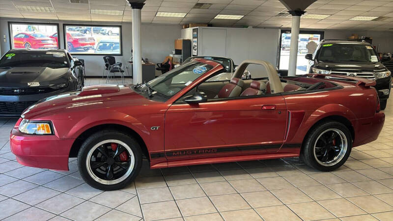2002 Ford Mustang GT Deluxe