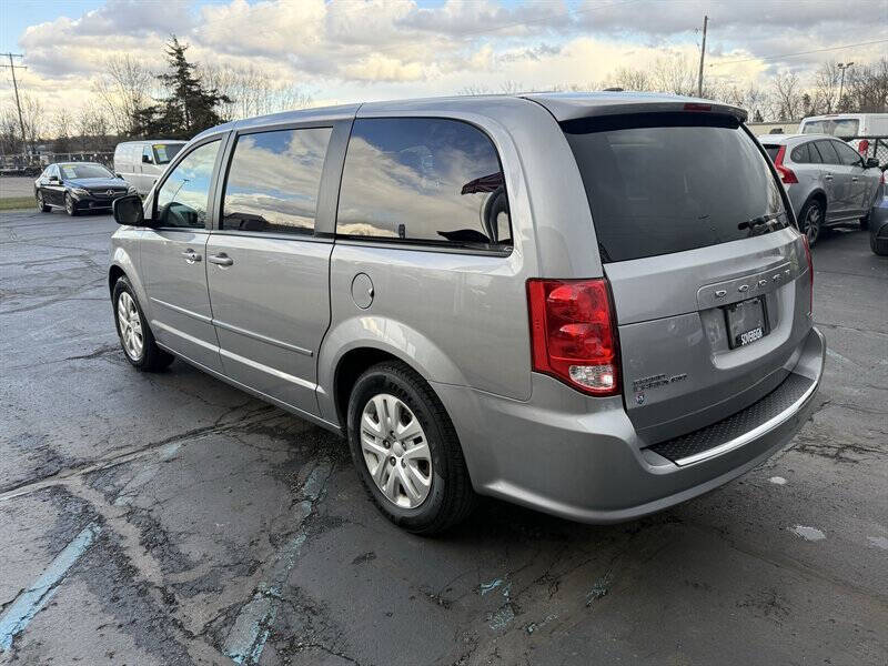 2017 Dodge Grand Caravan SE