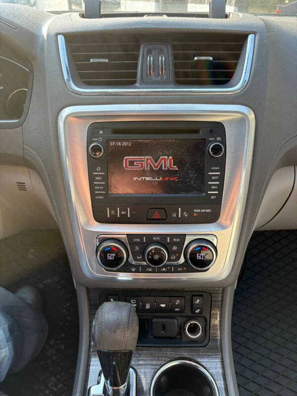 2016 GMC Acadia SLT-1