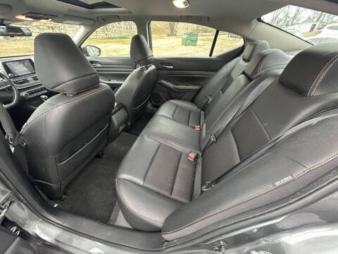 2020 Nissan Altima 2.5 SR