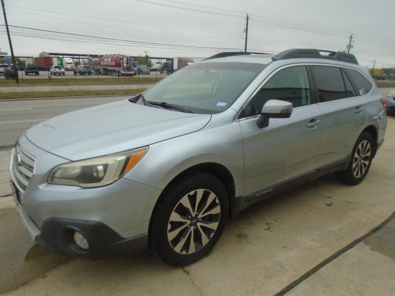 2016 Subaru Outback Limited's photo