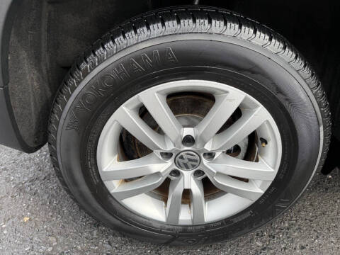 2012 Volkswagen Tiguan SE 4Motion
