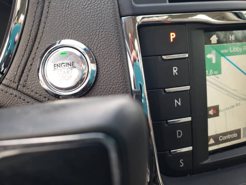 2019 Lincoln Continental Reserve