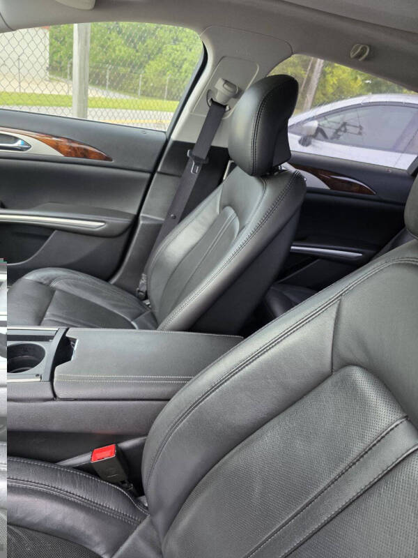 2013 Lincoln MKZ