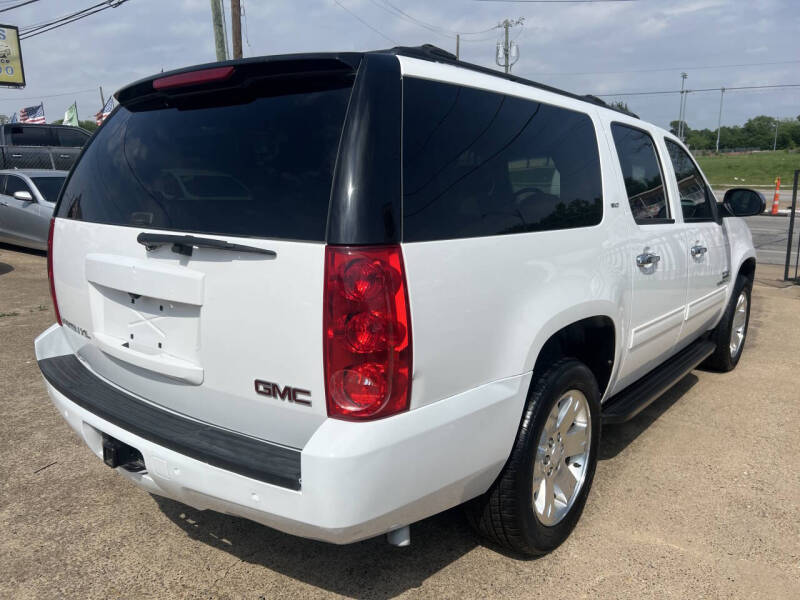 2013 GMC Yukon XL SLT