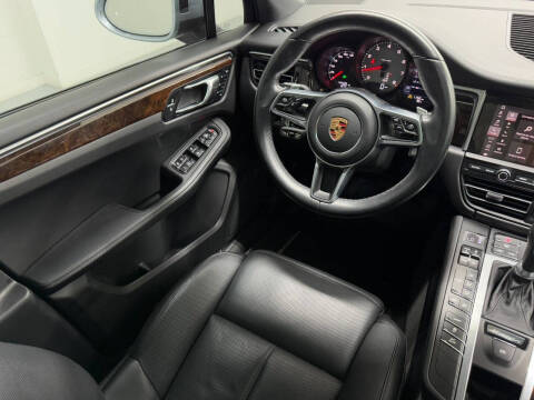 2020 Porsche Macan S