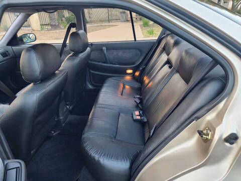 1994 Nissan Maxima SE