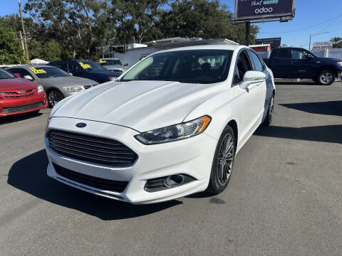 2013 Ford Fusion SE