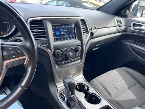 2021 Jeep Grand Cherokee Laredo E