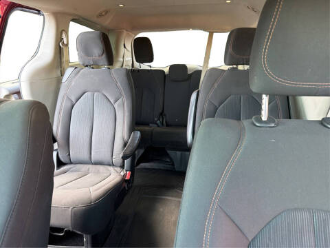 2018 Chrysler Pacifica Touring Plus