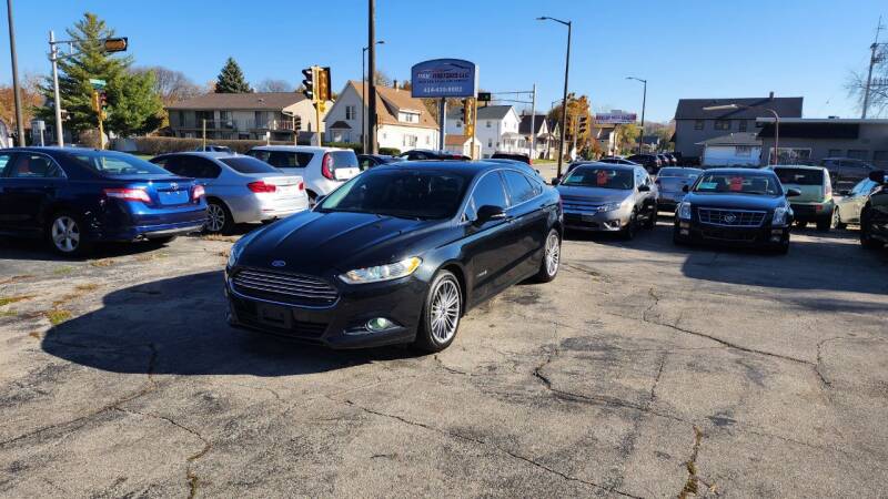 2013 Ford Fusion Hybrid for sale at MOE MOTORS LLC in South Milwaukee WI