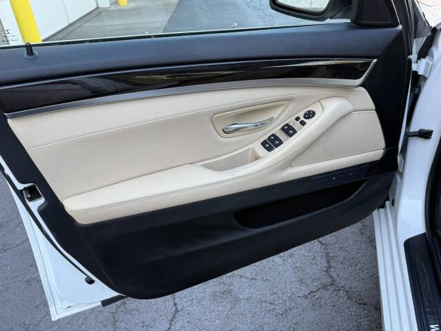 2016 BMW 5 Series 528i xDrive