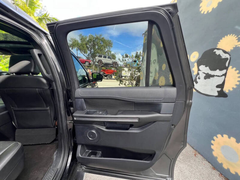 2018 Ford Expedition MAX XLT