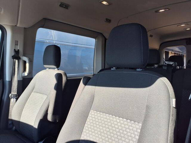 2023 Ford Transit 350 XLT