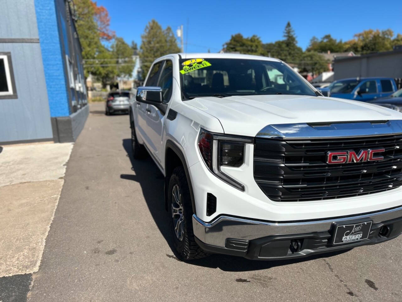 2022 GMC Sierra 1500 for sale at Jon's Auto in Marquette, MI