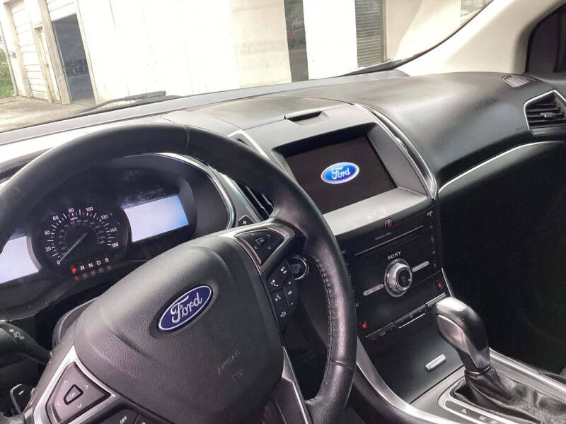 2018 Ford Edge Titanium